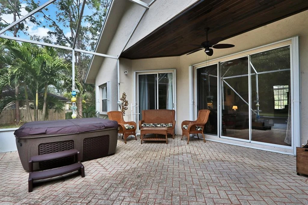 Photo of 16889 98th Way N