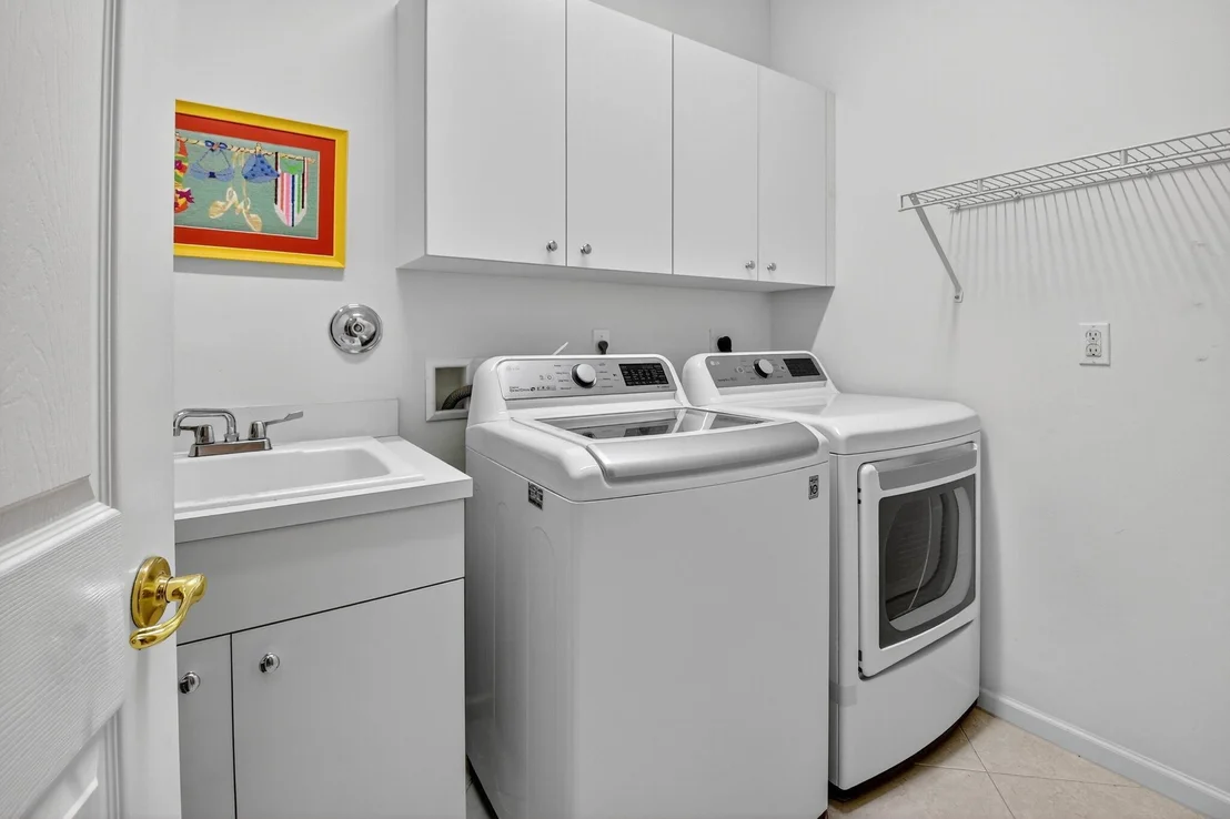 Photo of 9177 Isles Cay Drive