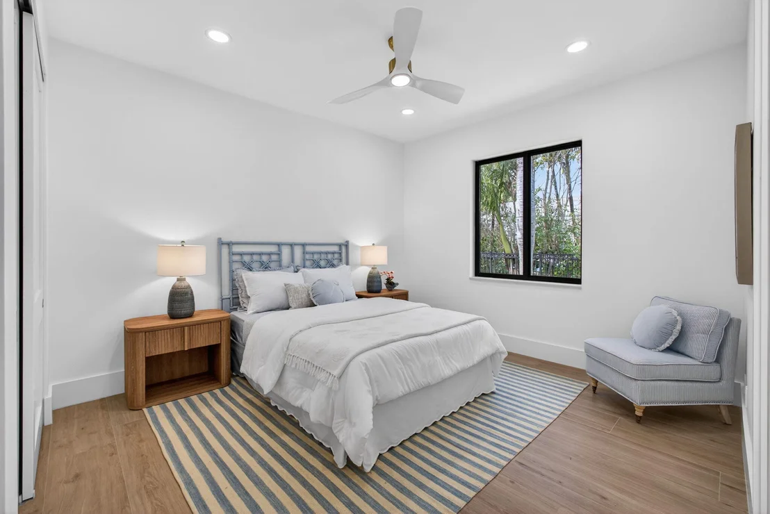 Photo of 2725 Seneca Circle