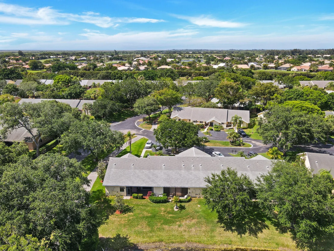 Photo of 10930 Lake Front Place