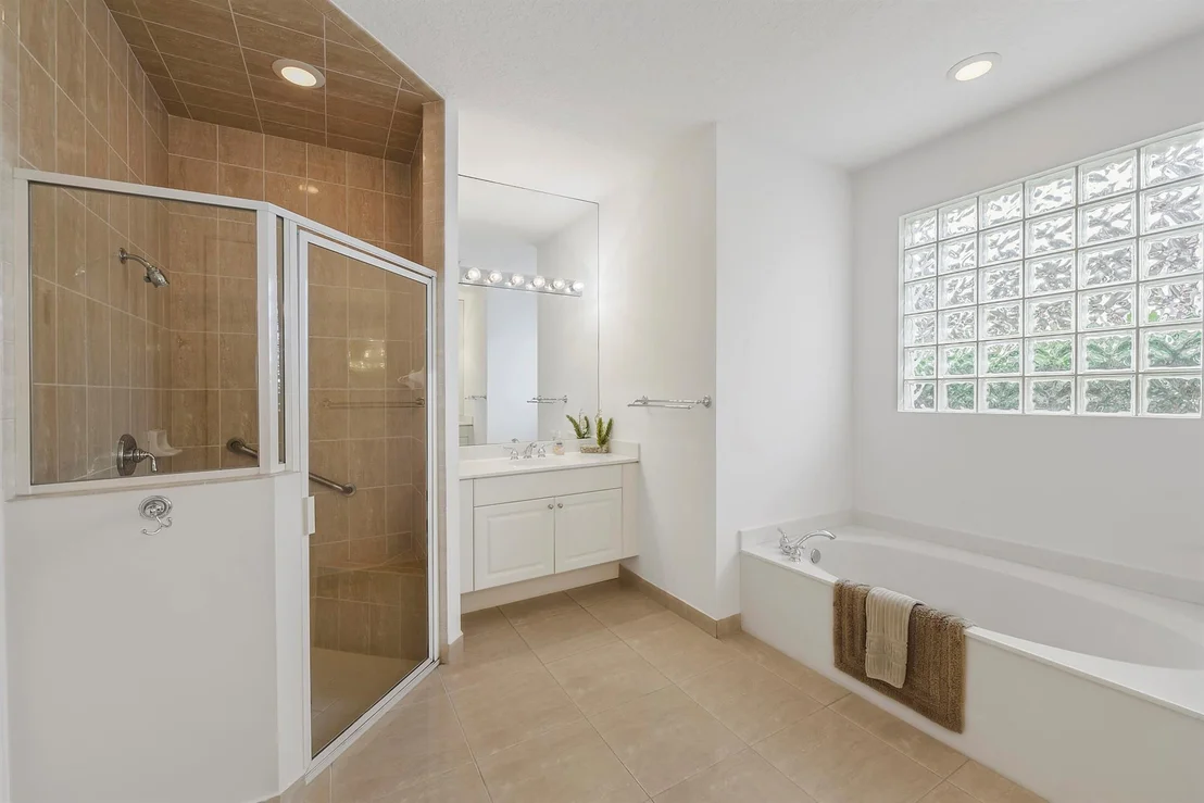 Photo of 8976 Terni Lane