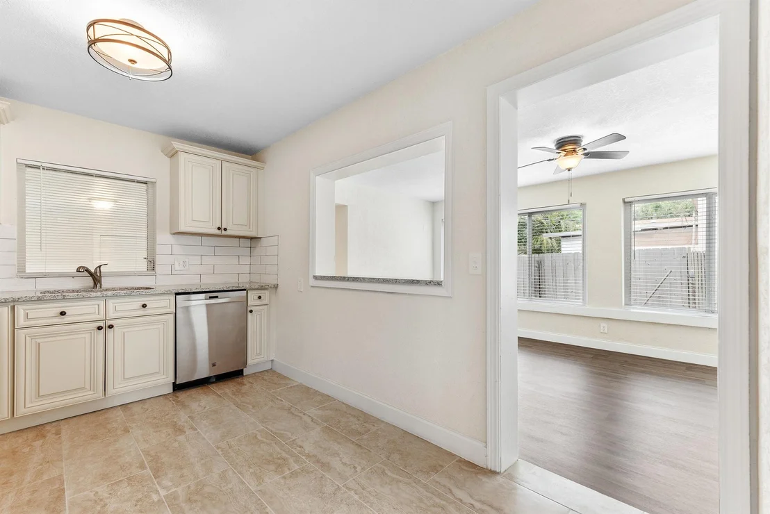 Photo of 123 Silver Beach Road