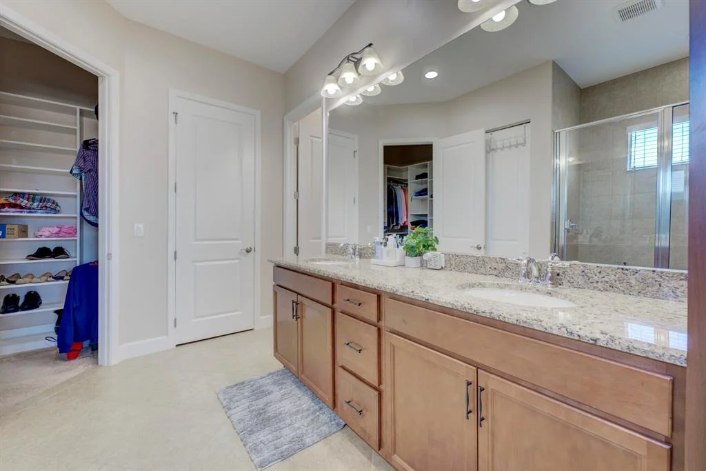 Photo of 15987 Whippoorwill Circle
