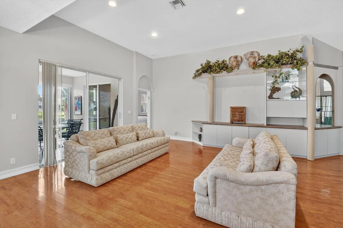 Photo of 9569 Arbor View Drive N