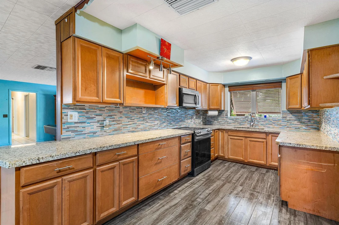 Photo of 3180 Rostan Lane