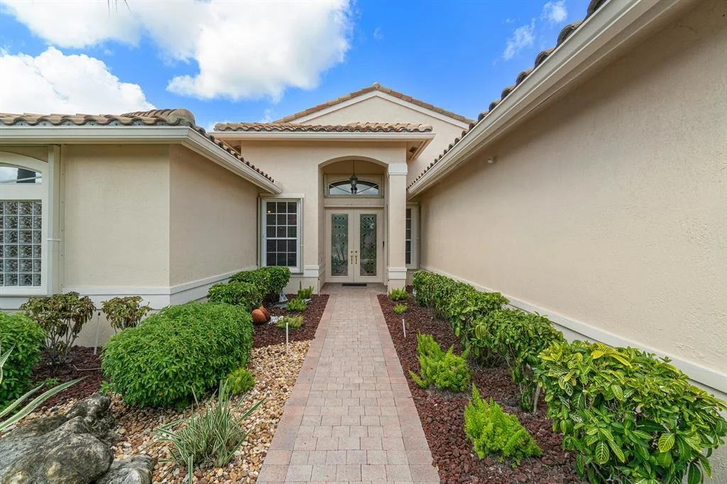 Photo of 6639 Catania Drive
