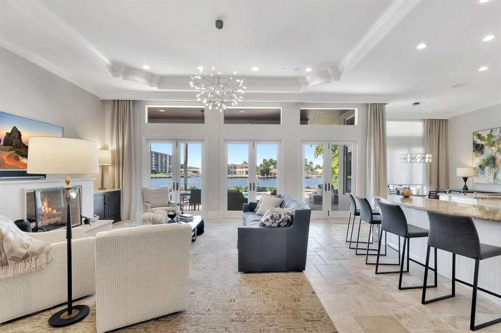 Photo of 4022 S Ocean Boulevard