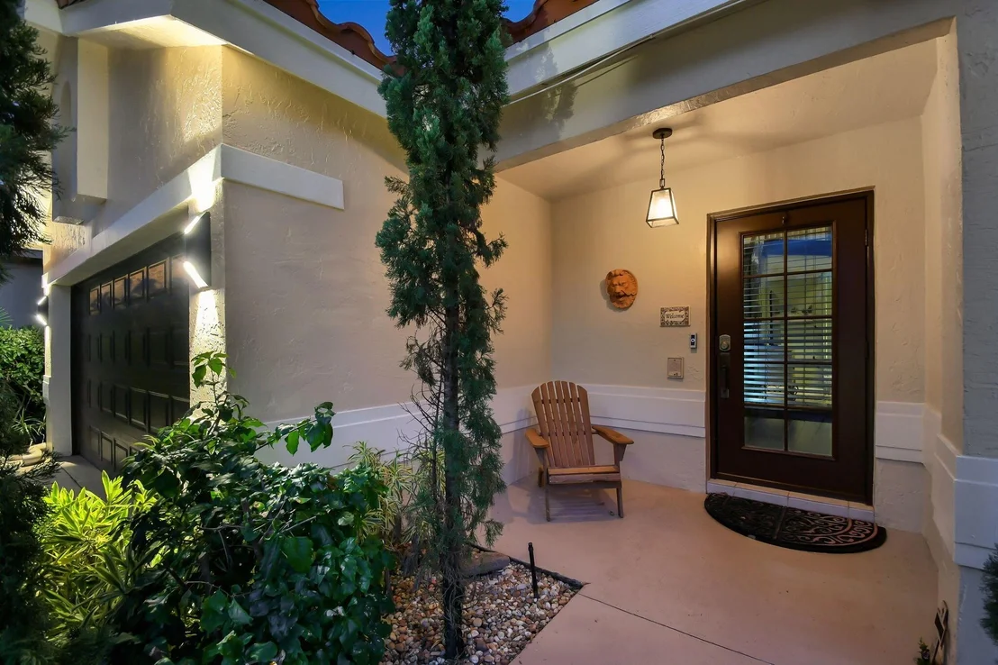 Photo of 5565 American Circle
