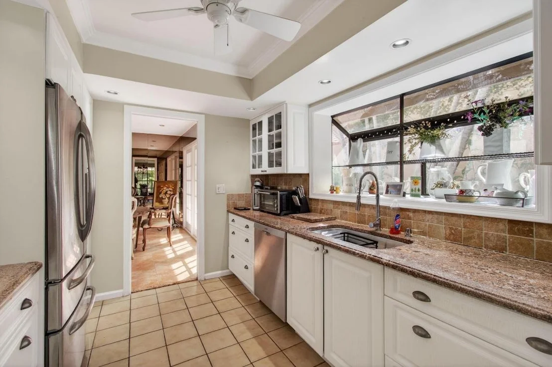 Photo of 11083 Applegate Lane