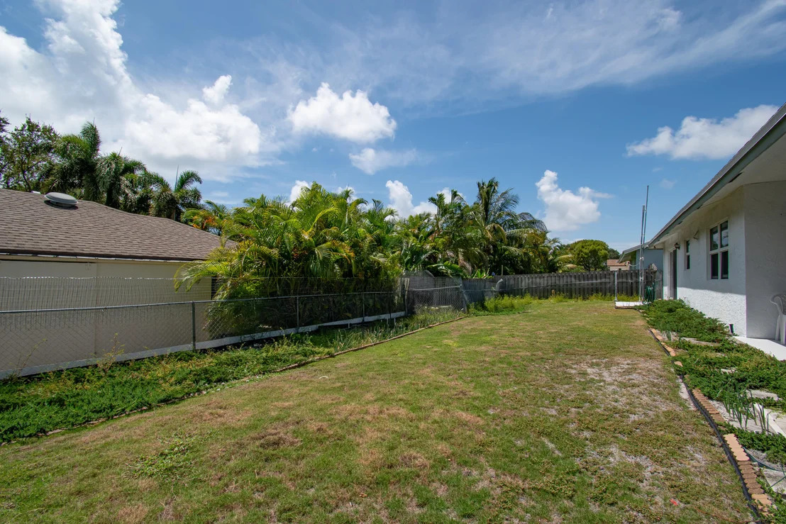 Photo of 1318 NW 2nd Circle