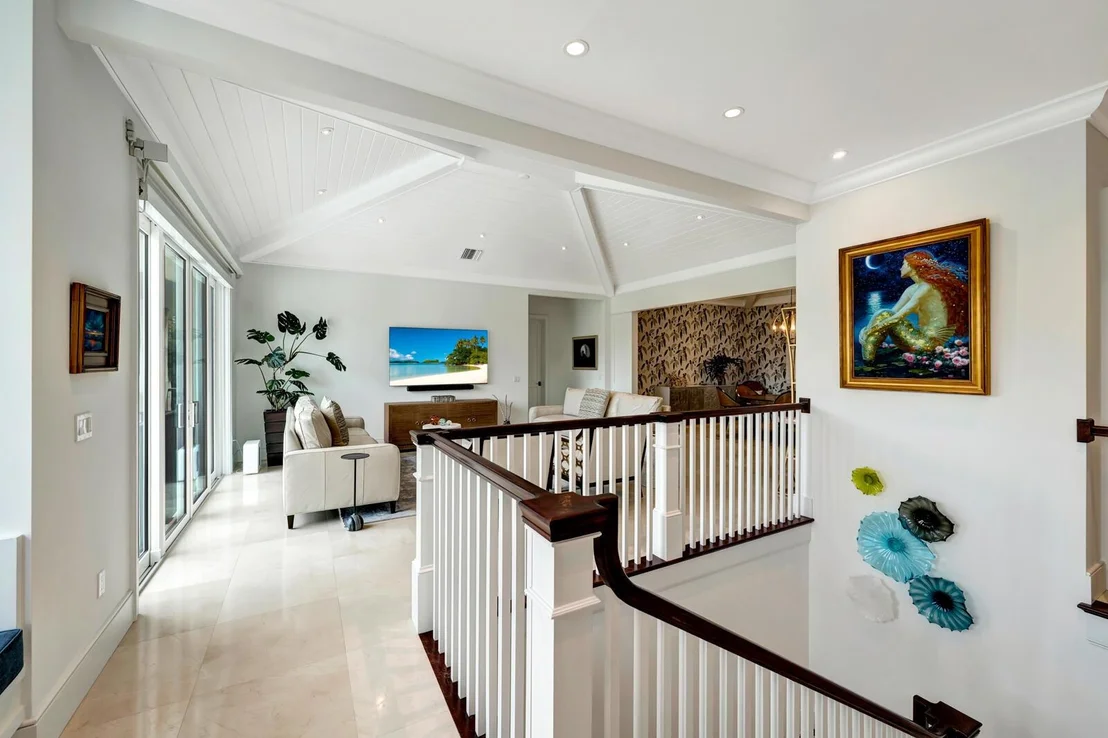 Photo of 195 Ocean Way
