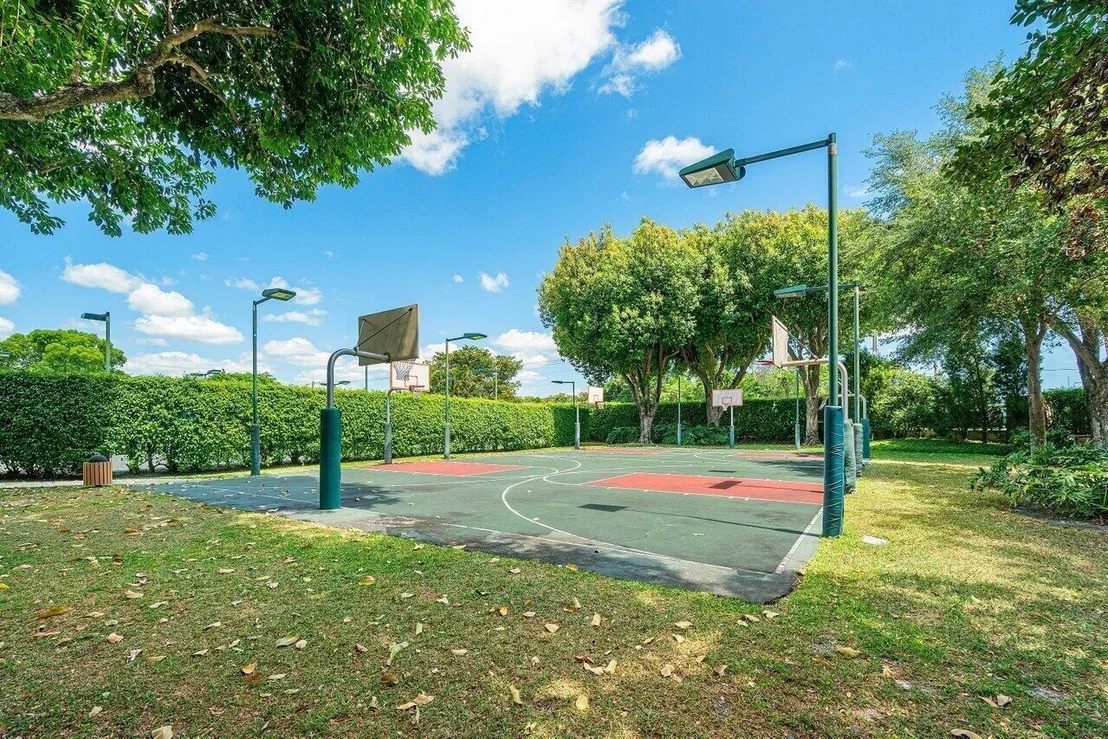 Photo of 3070 Equestrian Drive