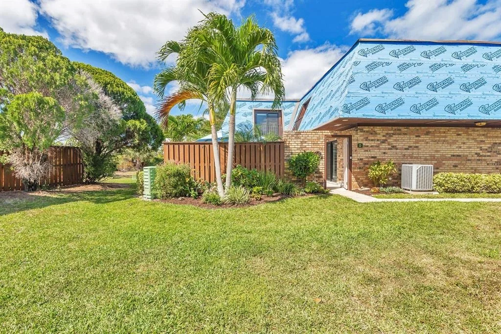 Photo of Unit 31D at 1420 Ocean Way