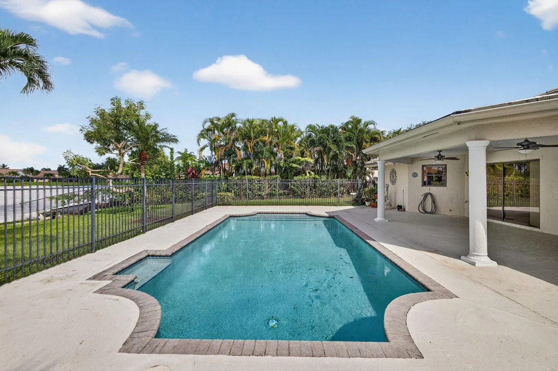 Photo of 3140 Old Orchard Road