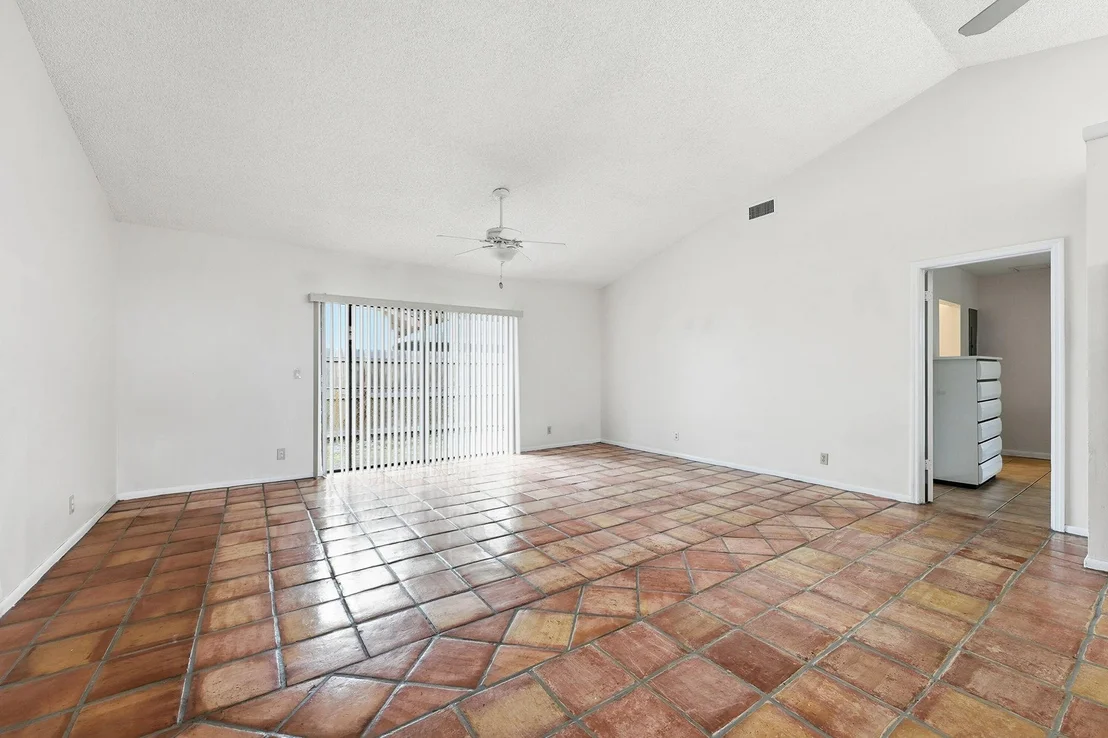 Photo of 708 Dixie Lane