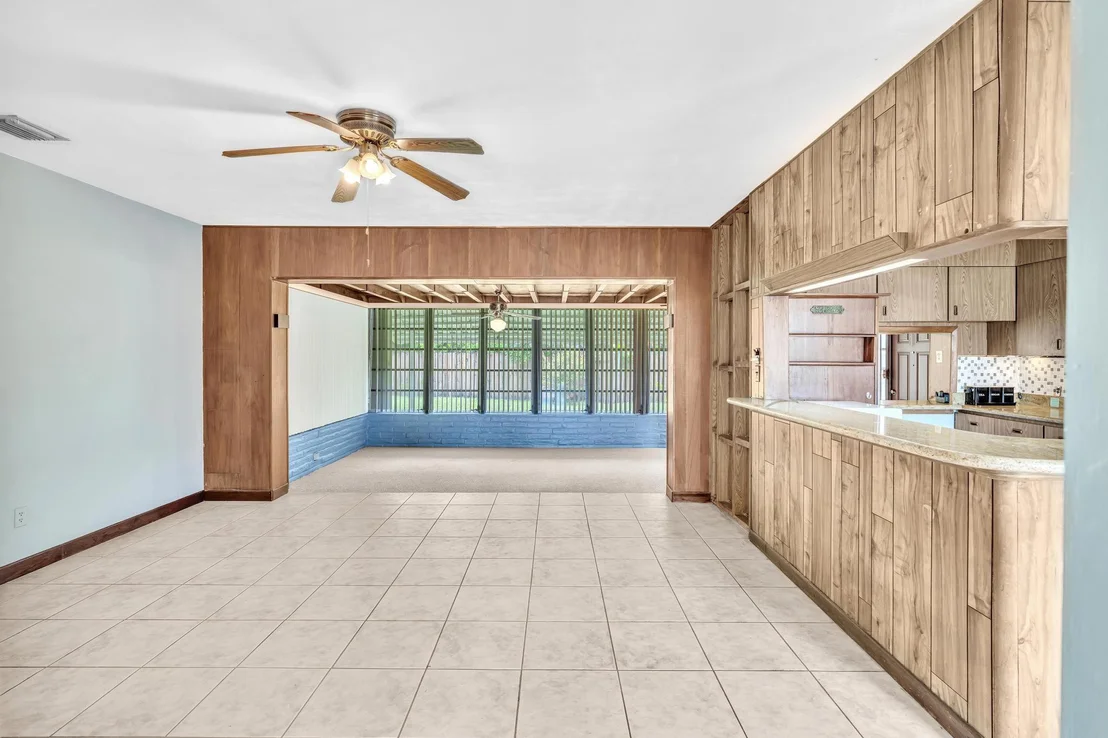 Photo of 6590 W 5th Place