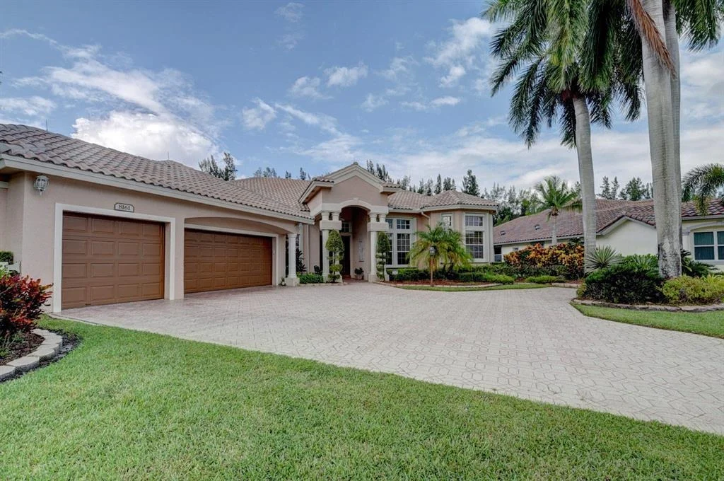 Photo of 8161 Muirhead Circle