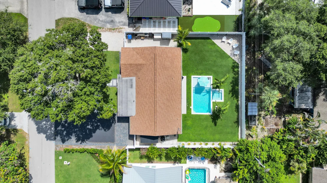 Photo of 8 WINDSOR Road W