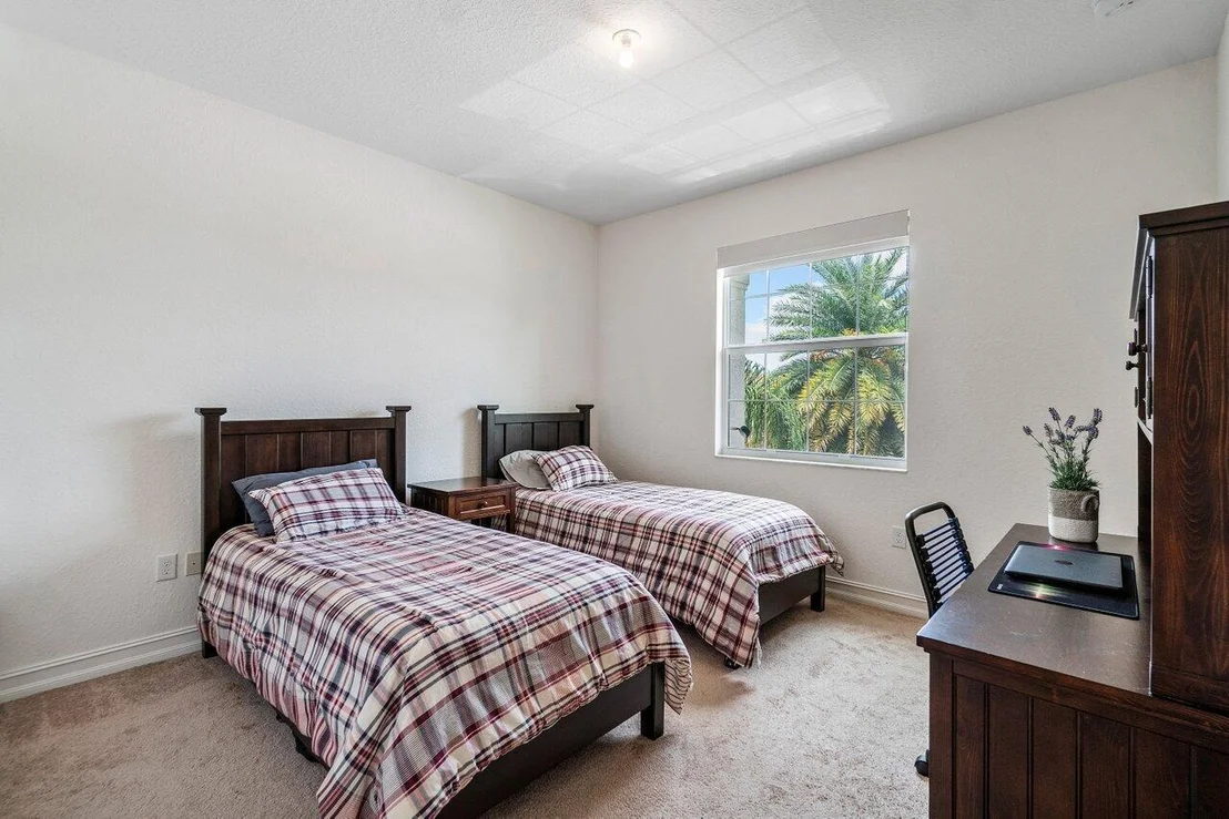 Photo of 8065 Pinnacle Pass Way