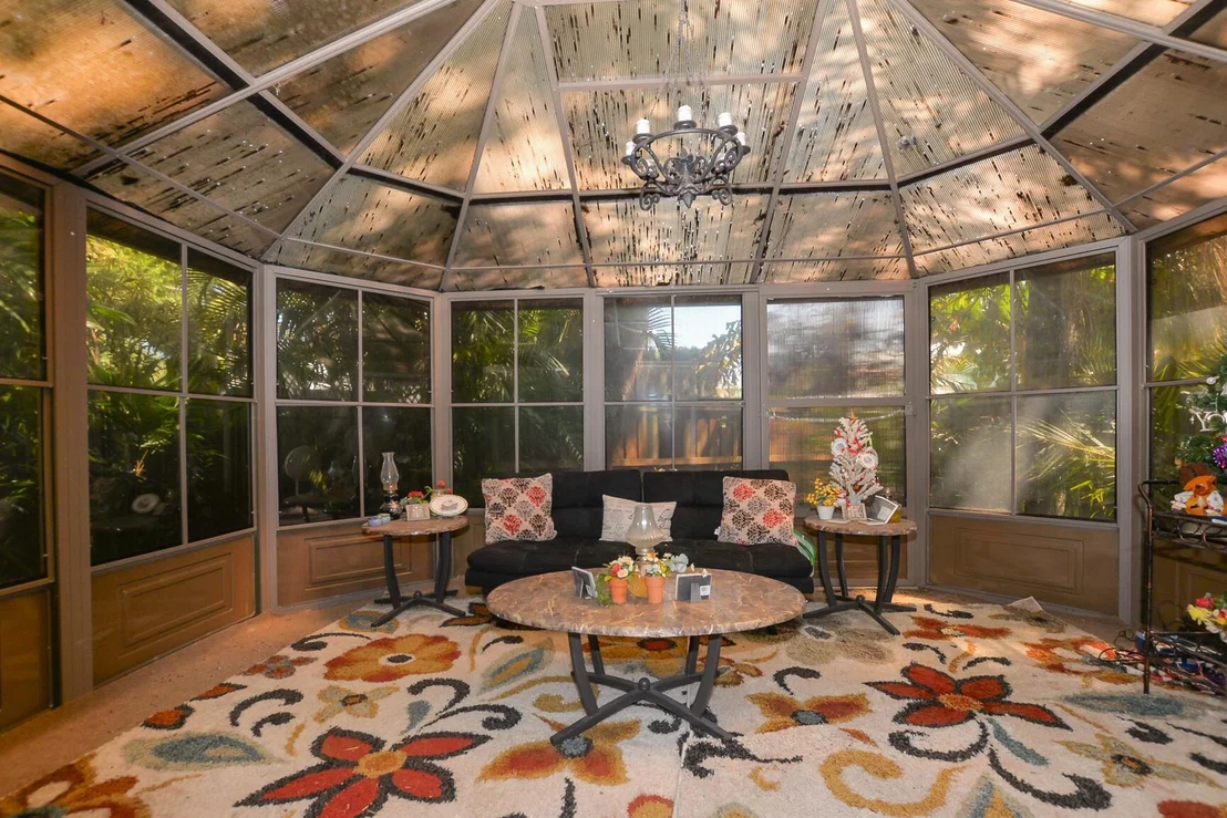 Photo of 576 SW Rustic Circle