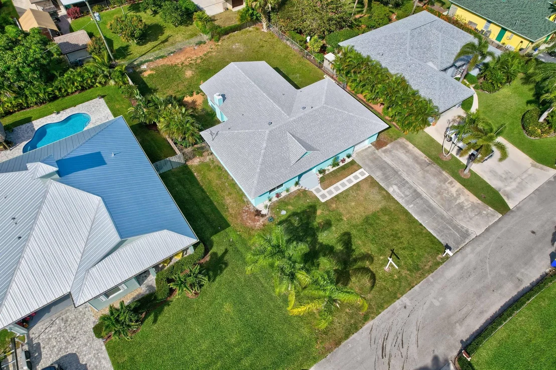 Photo of 4705 SE Manatee Terrace