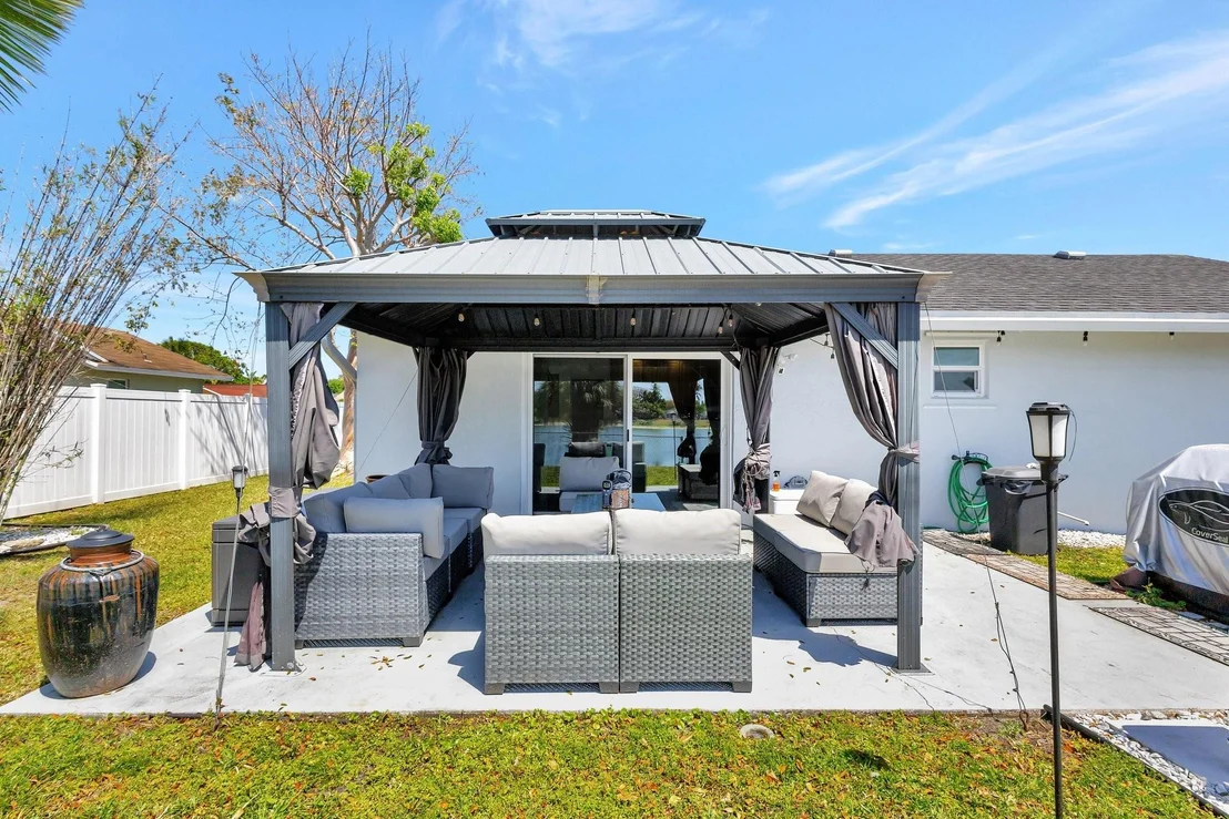 Photo of 1099 Harmony Way