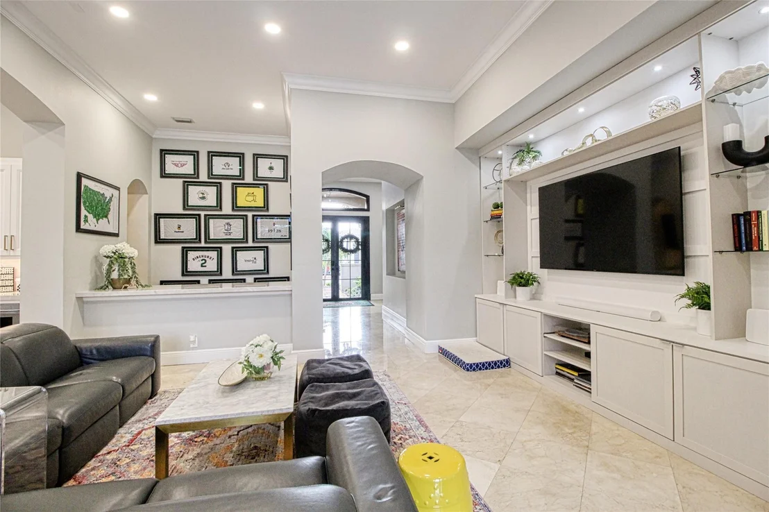 Photo of 9551 Eden Manor