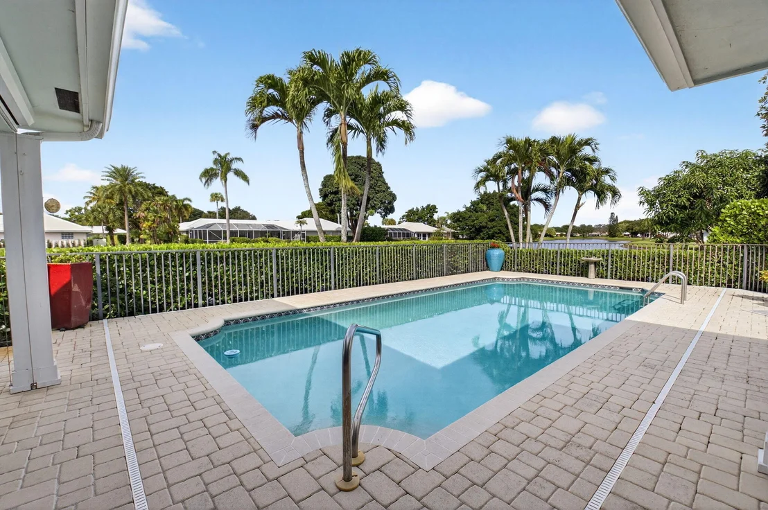 Photo of 11949 Date Palm Drive