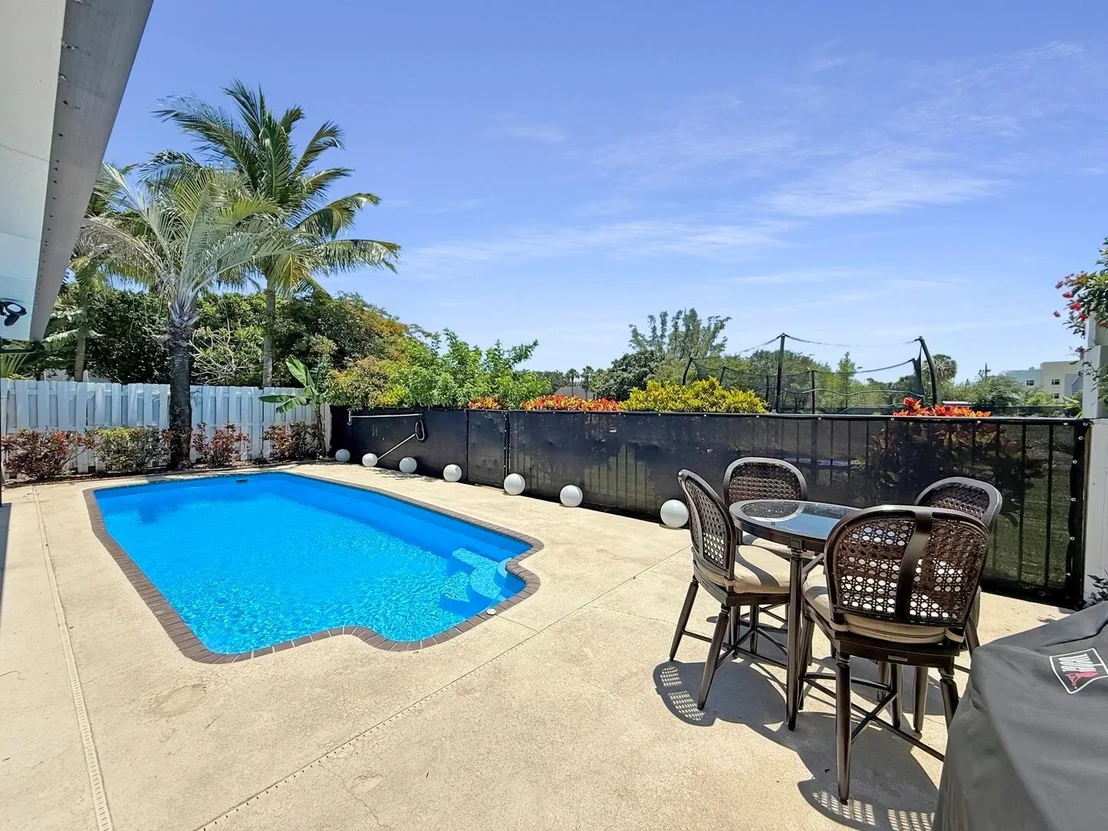 Photo of 8658 Kimble Way