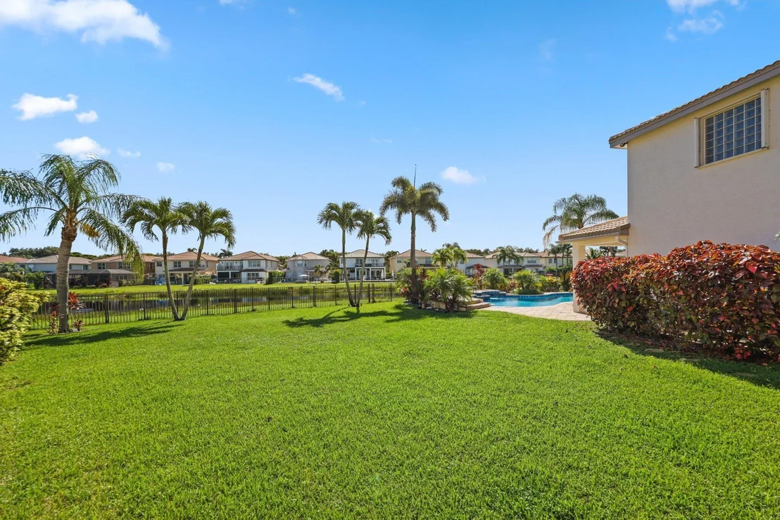 Photo of 8537 Shallowbrook Cove