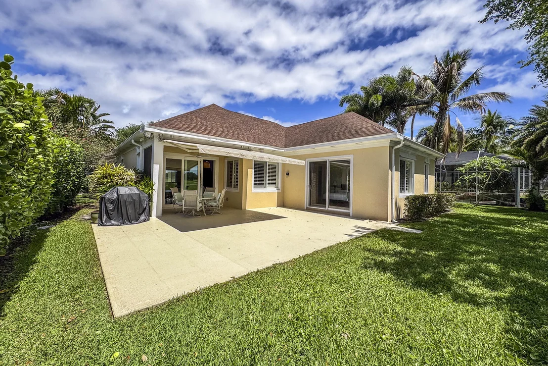 Photo of 246 Barbados Drive