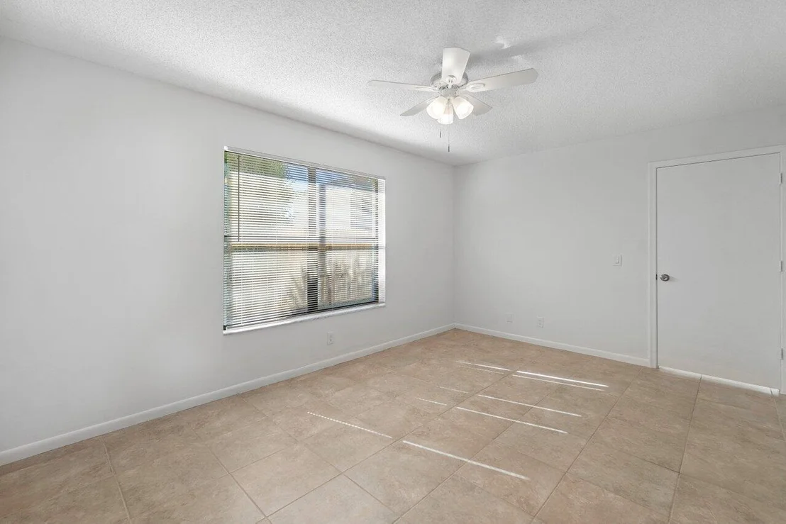 Photo of 98 Azalea Circle