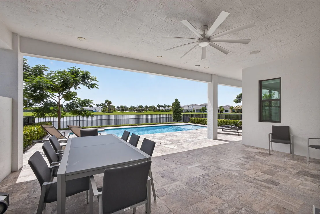 Photo of 15664 Merritt Drive