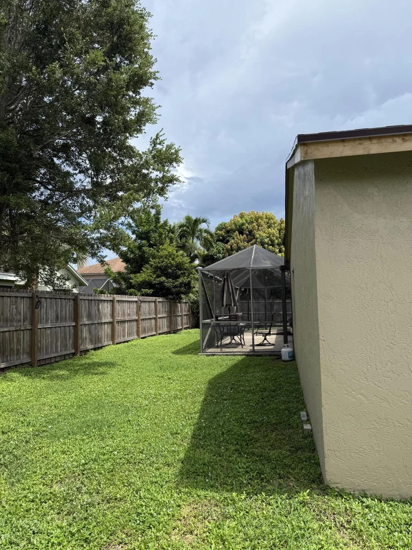 Photo of 102 SAND PINE Way