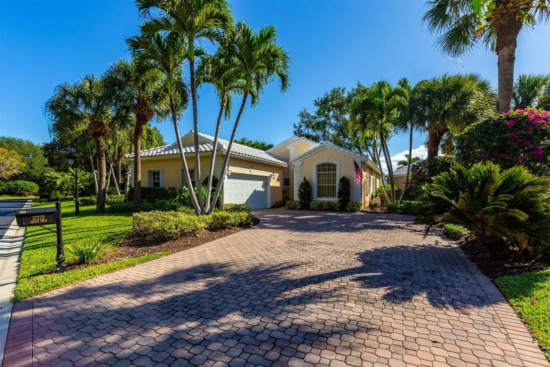 Photo of 17272 Shoals Drive