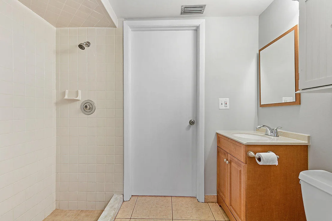 Photo of 302 Maplecrest Circle