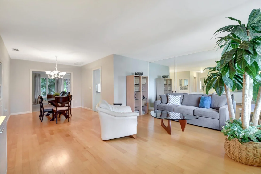 Photo of 25 Harvard Drive