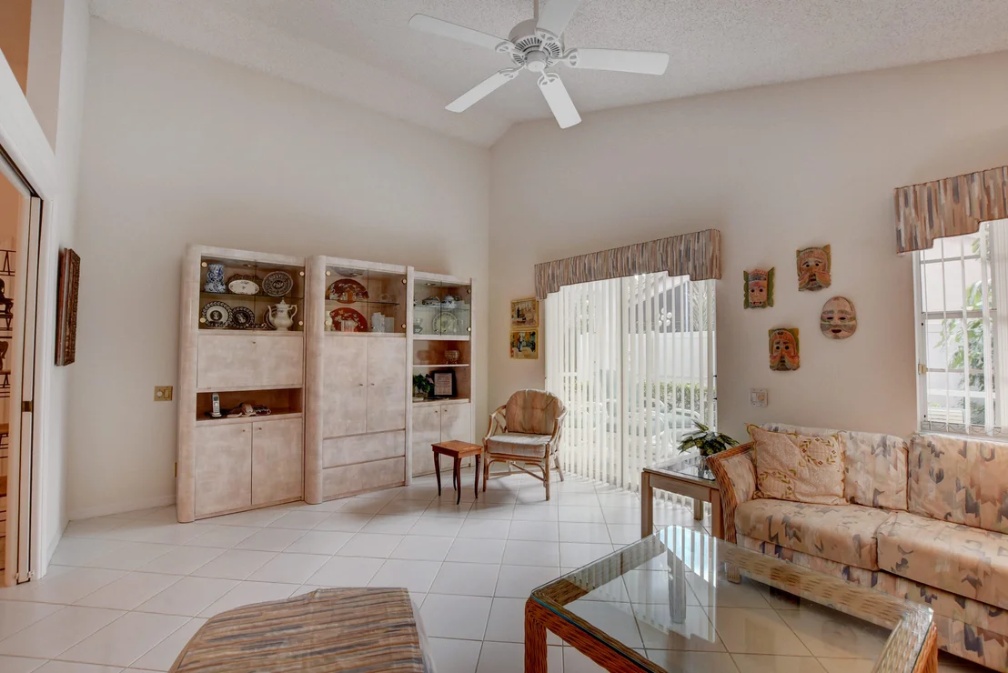 Photo of 6086 Bay Isles Drive