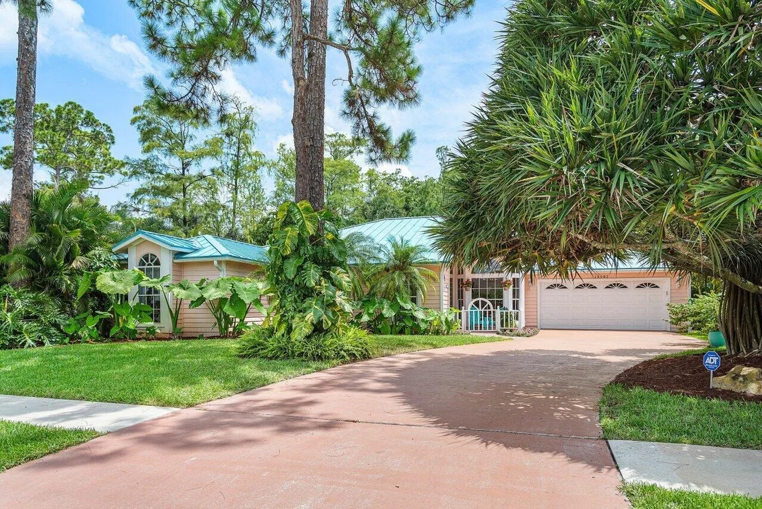 Photo of 13982 Paddock Drive