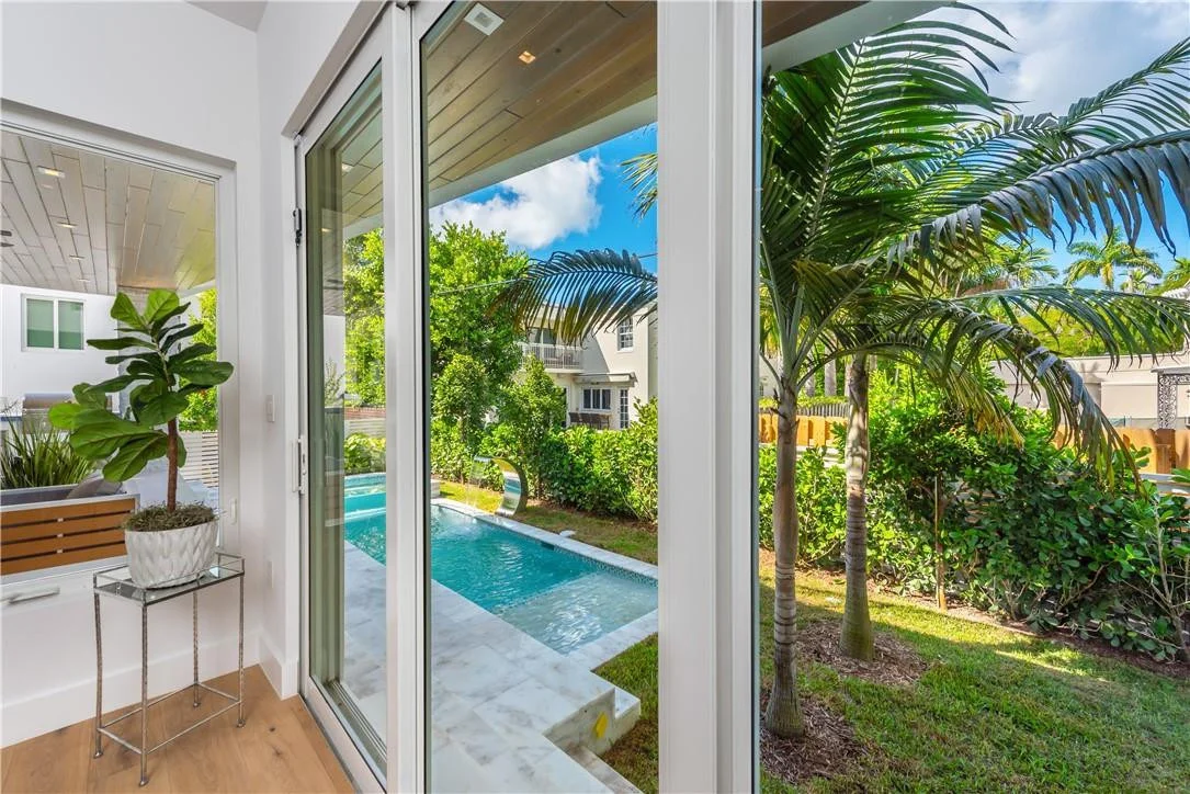 Photo of 4610 Alton Road