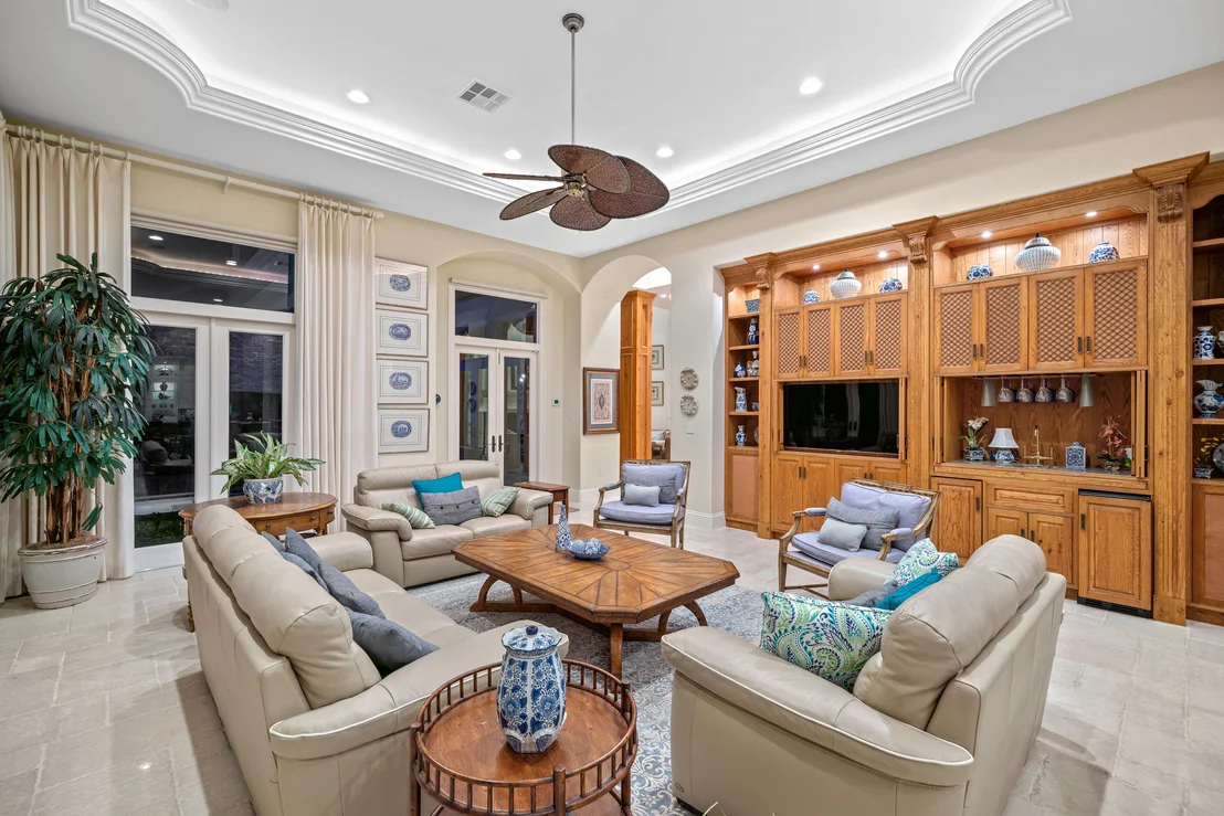 Photo of 4117 S Ocean Boulevard