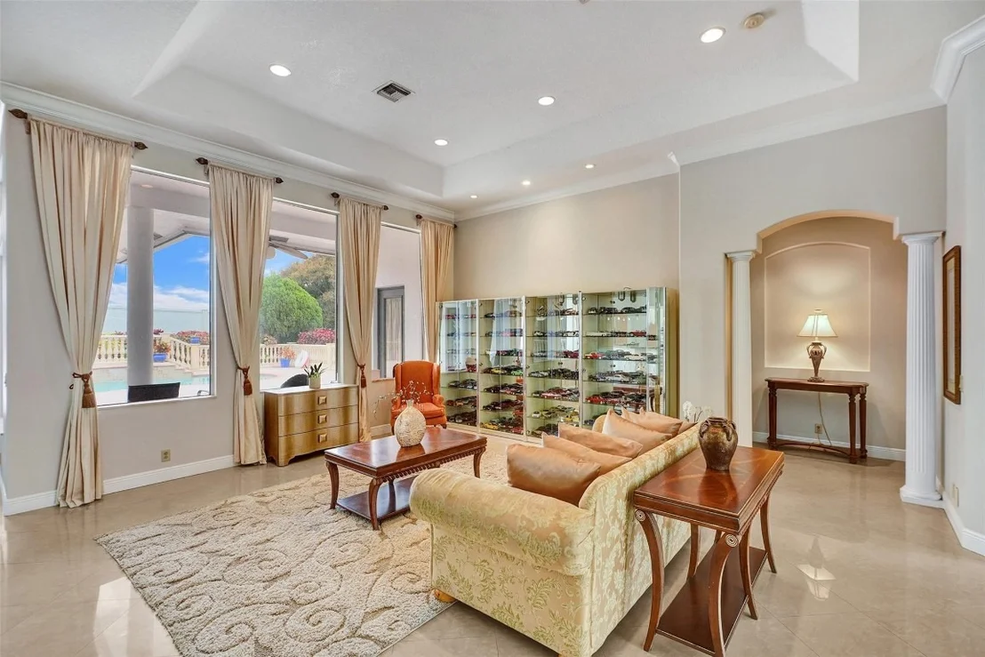 Photo of 8426 Sawpine Road