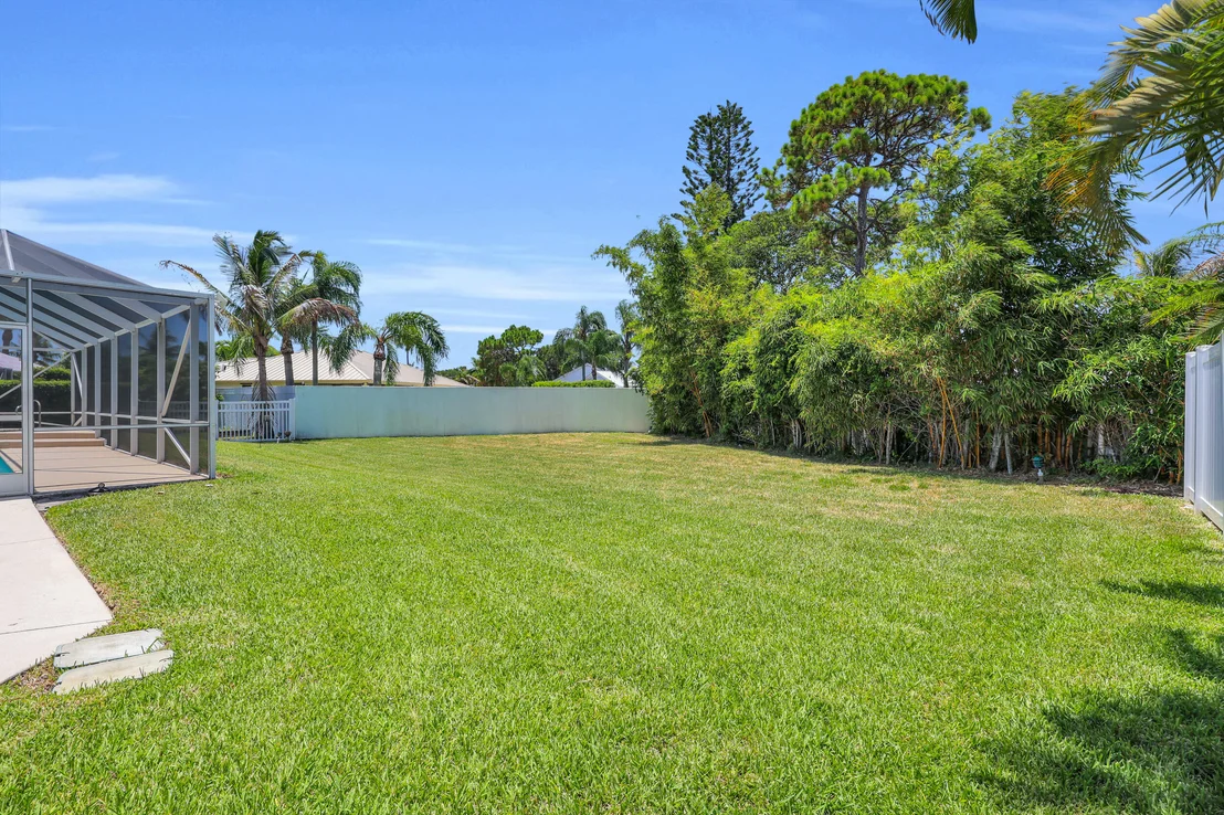 Photo of 521 Cypress Circle