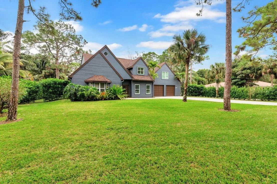 Photo of 10070 Trailwood Circle