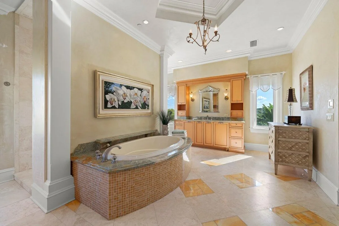 Photo of 501 GRANADA Drive