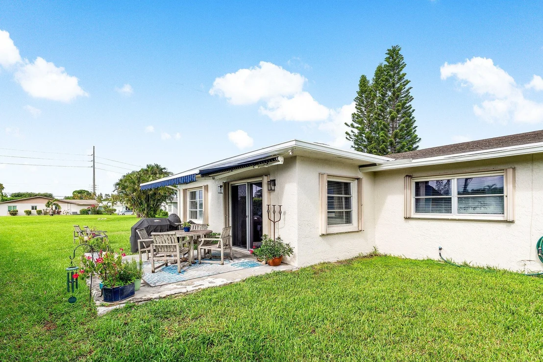 Photo of 6027 Stanley Lane