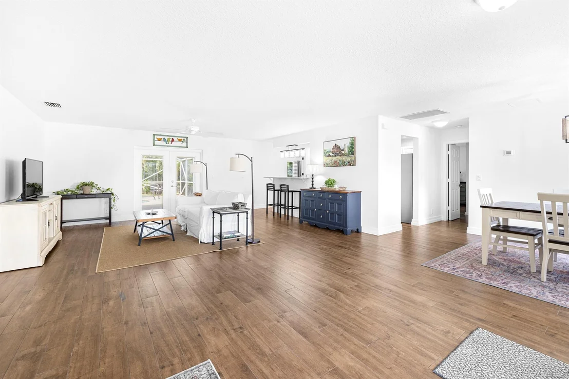 Photo of 15780 110th Avenue N