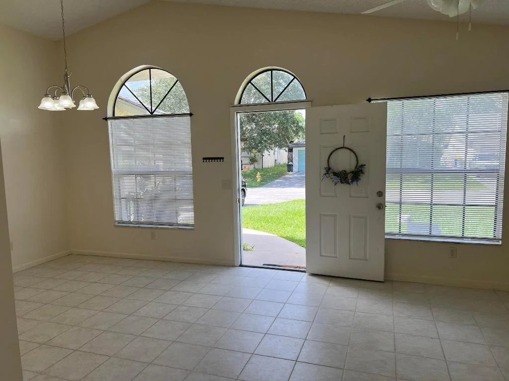 Photo of 5879 SE Wilsie Drive