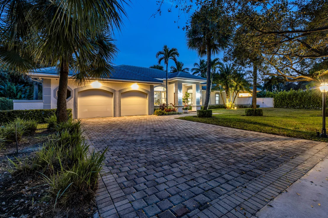 Photo of 2375 Rabbit Hollowe Circle