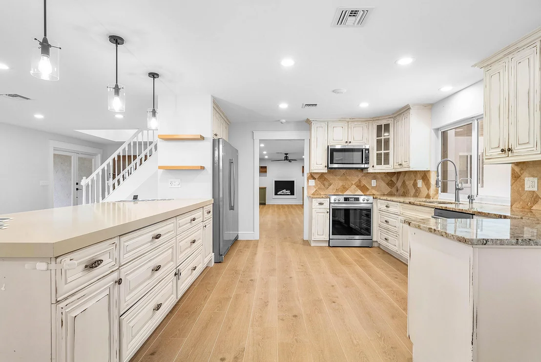 Photo of 10893 Gleneagles Road